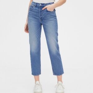 GAP Cheeky Straight Leg High Rise Button Fly Jeans in Medium Wash | 32 14 Short